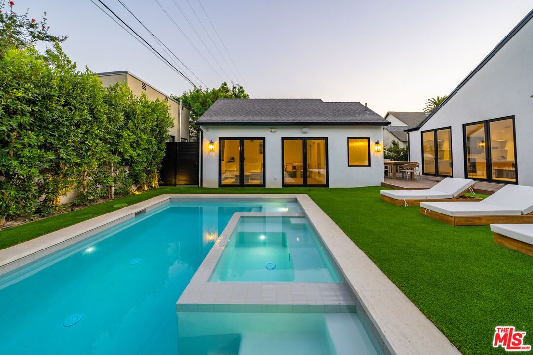 Backyard, Exterior, Pool