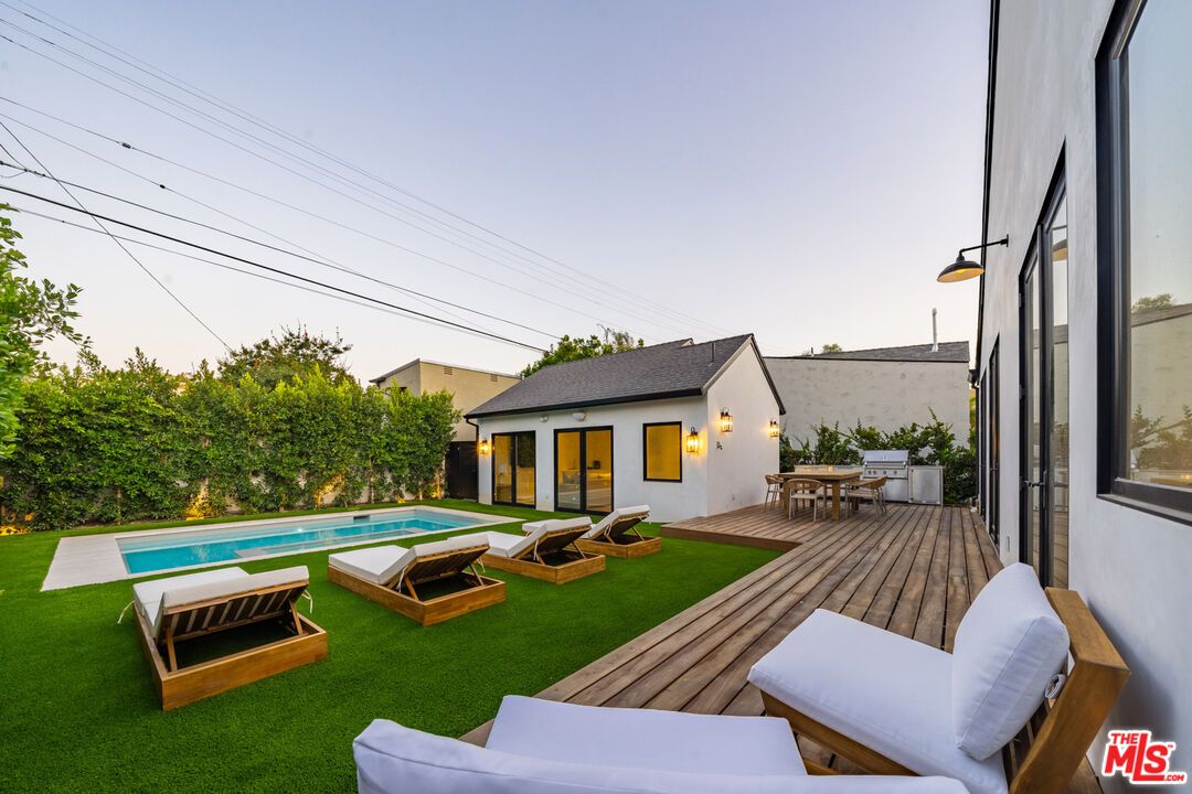Backyard, Exterior, Pool