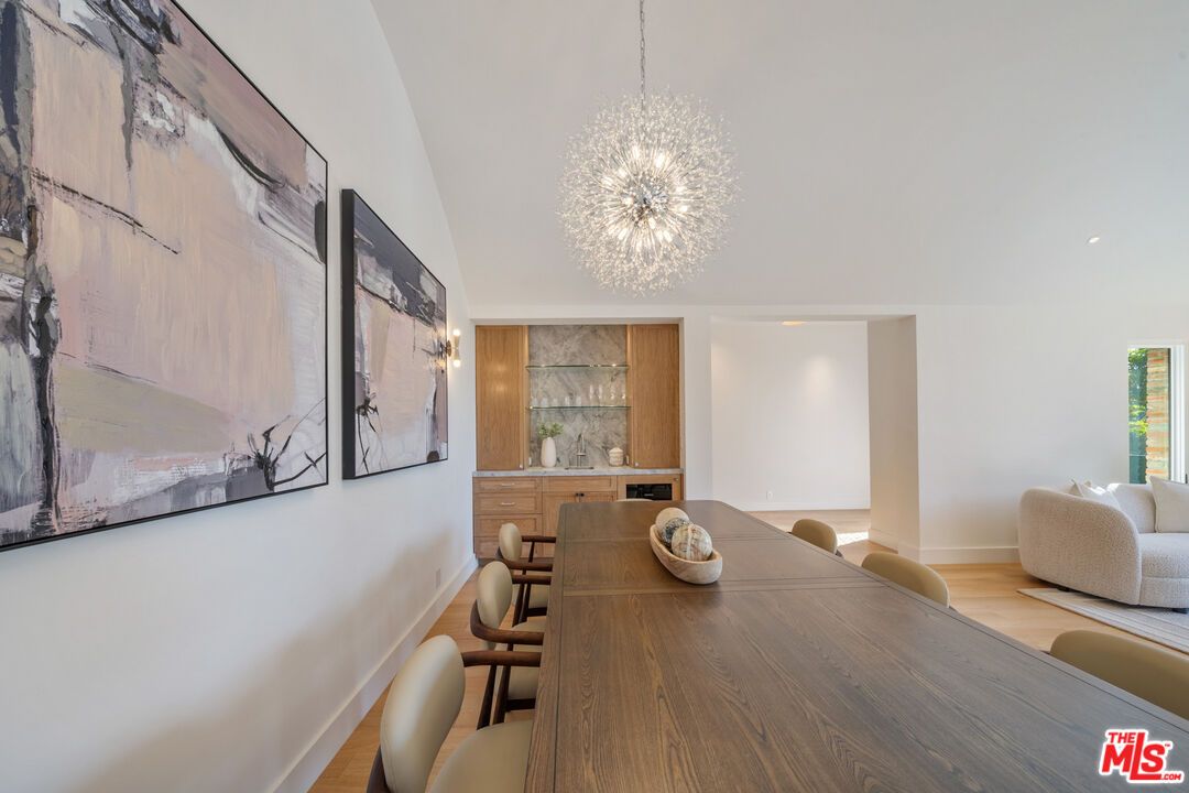 Chandelier, Dining room, Interior, Recessed Lighting, Wood Texture Flooring