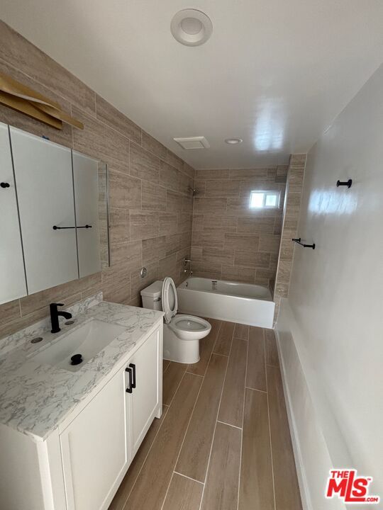 Bathroom, Dual Sink Vanities, Interior, Wood Texture Flooring, Wooden Walls