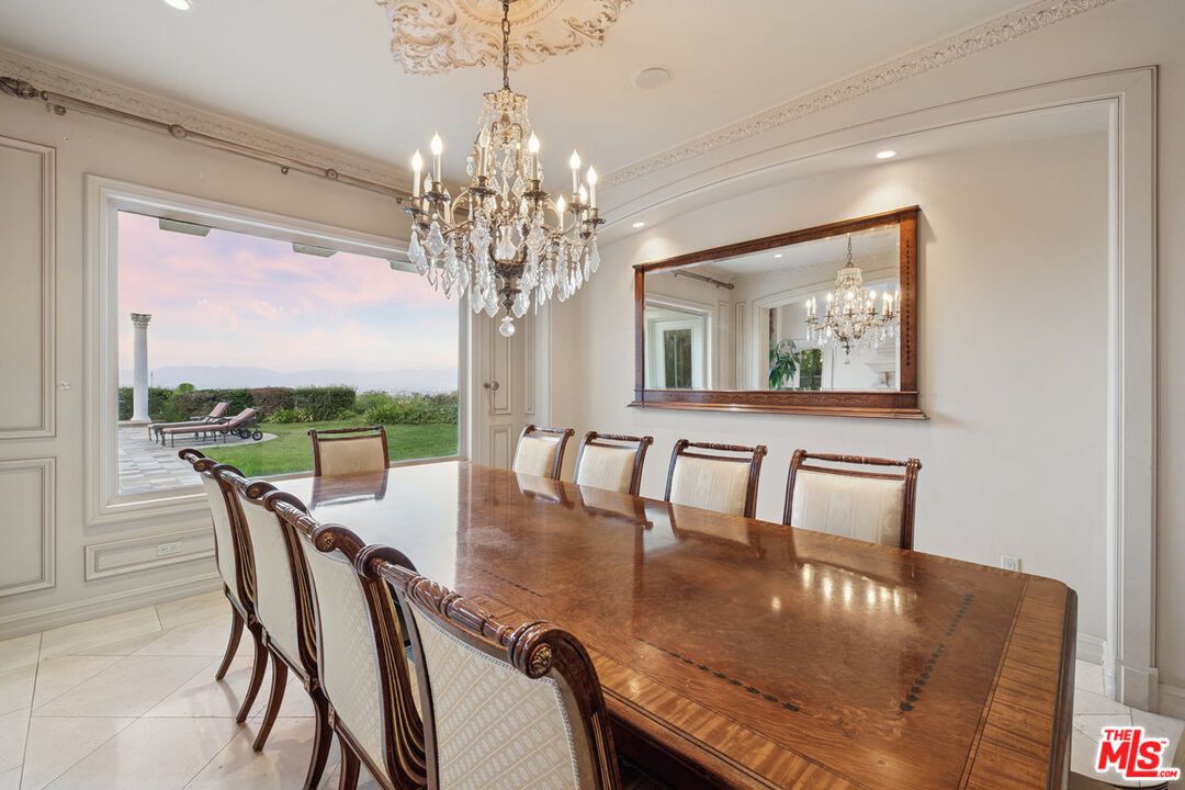 Chandelier, Dining room, Interior, Recessed Lighting