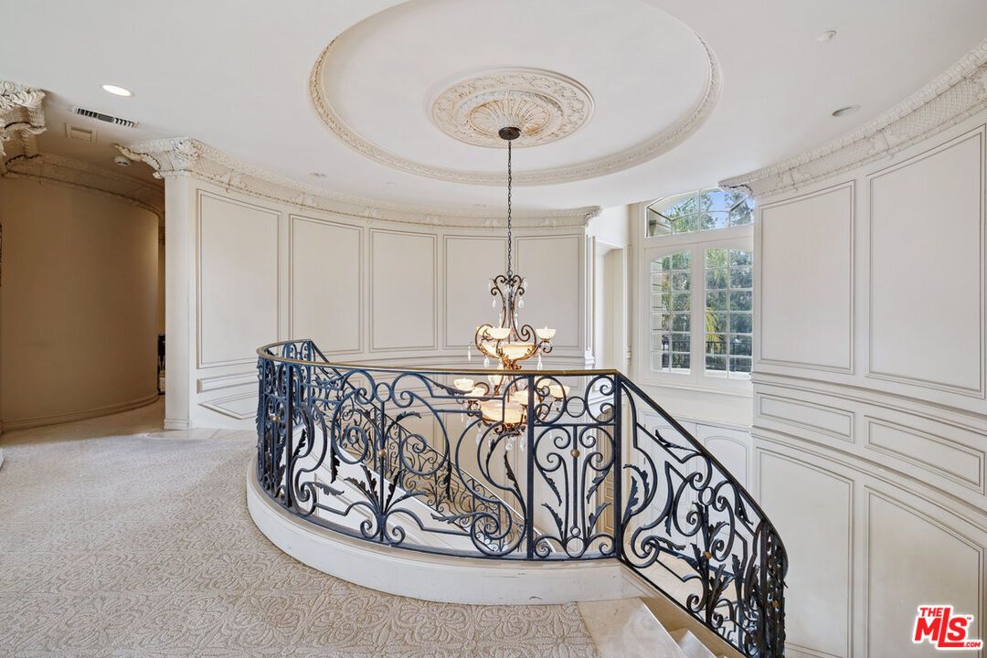 Chandelier, Interior, Pendant Lights, Recessed Lighting