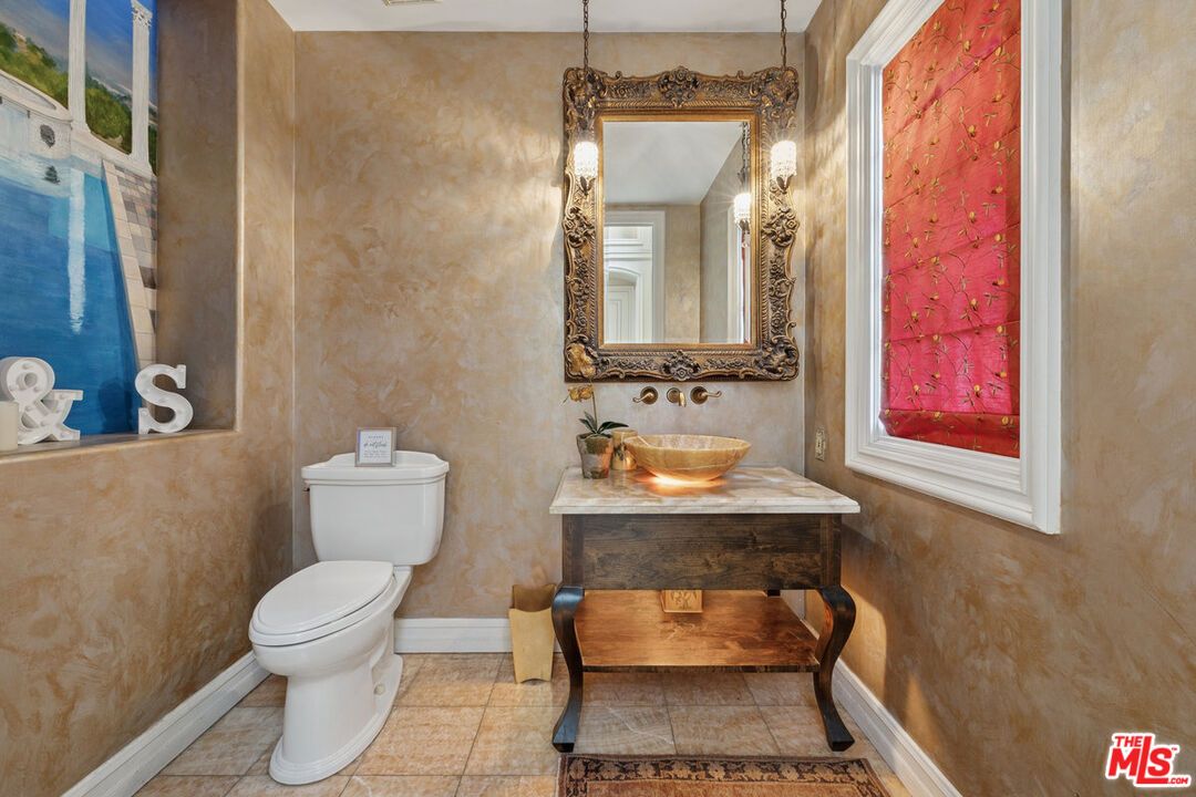 Bathroom, Interior, Pendant Lights