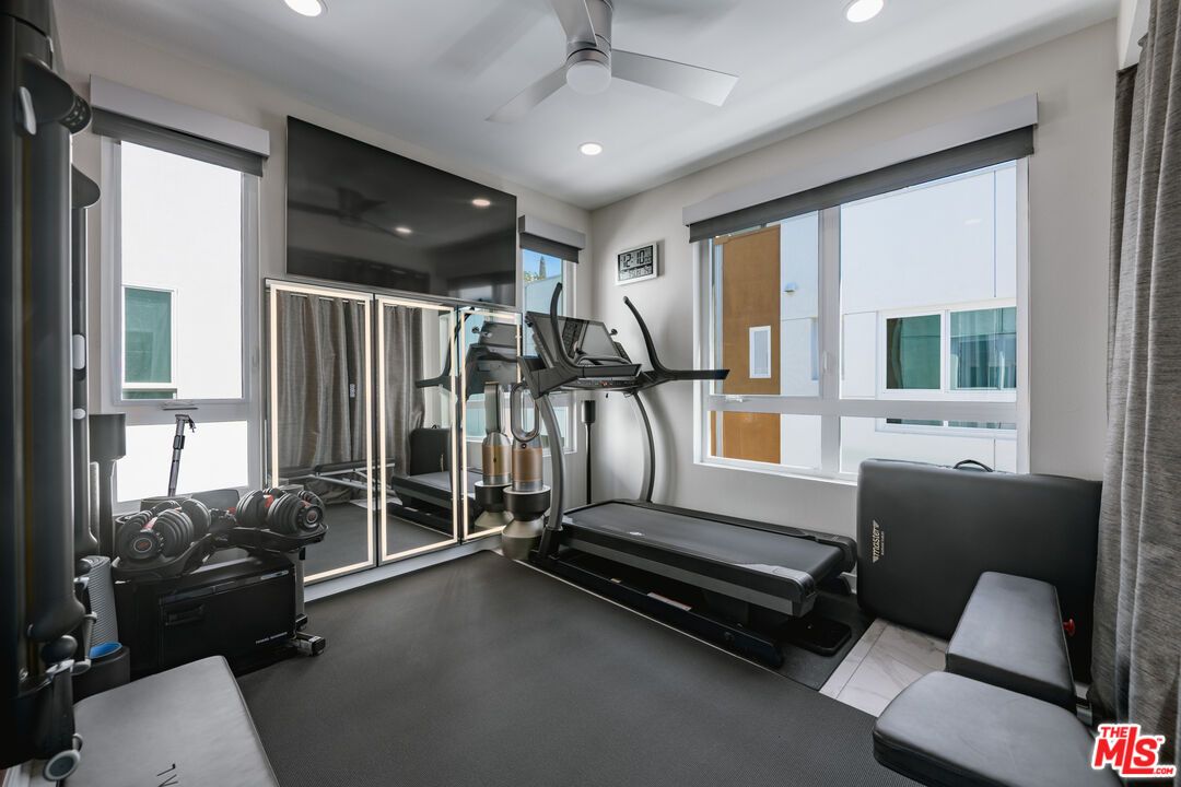 Fitness Equipment, Interior, Recessed Lighting
