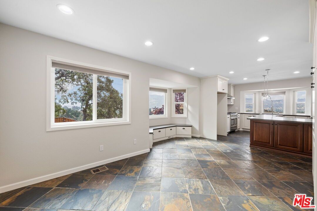 Interior, Kitchen, Pendant Lights, Recessed Lighting