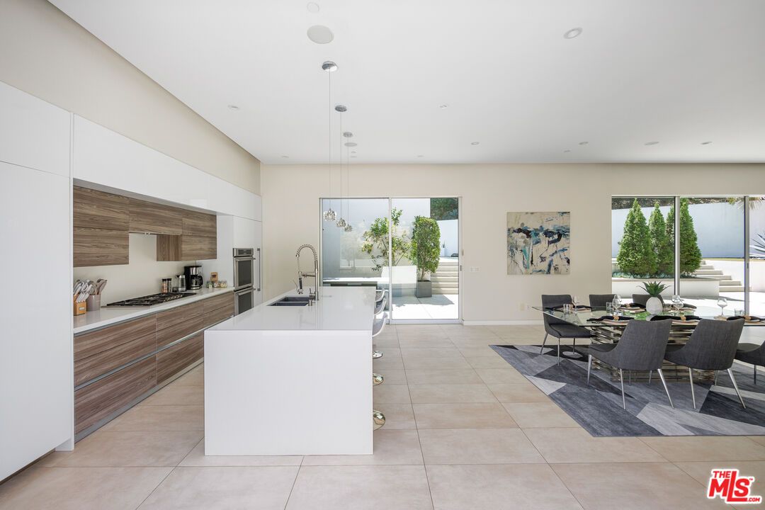 Dining room, Interior, Kitchen, Pendant Lights, Recessed Lighting