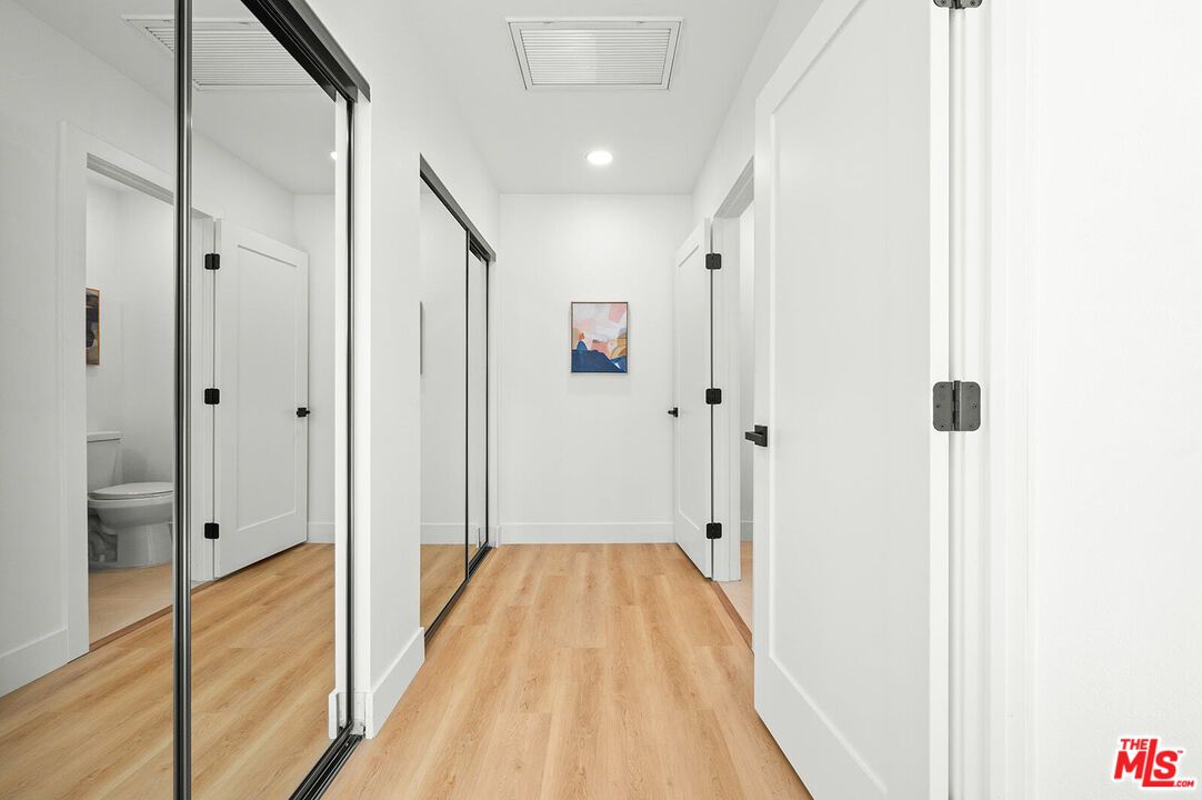 Bathroom, Interior, Recessed Lighting, Wood Texture Flooring