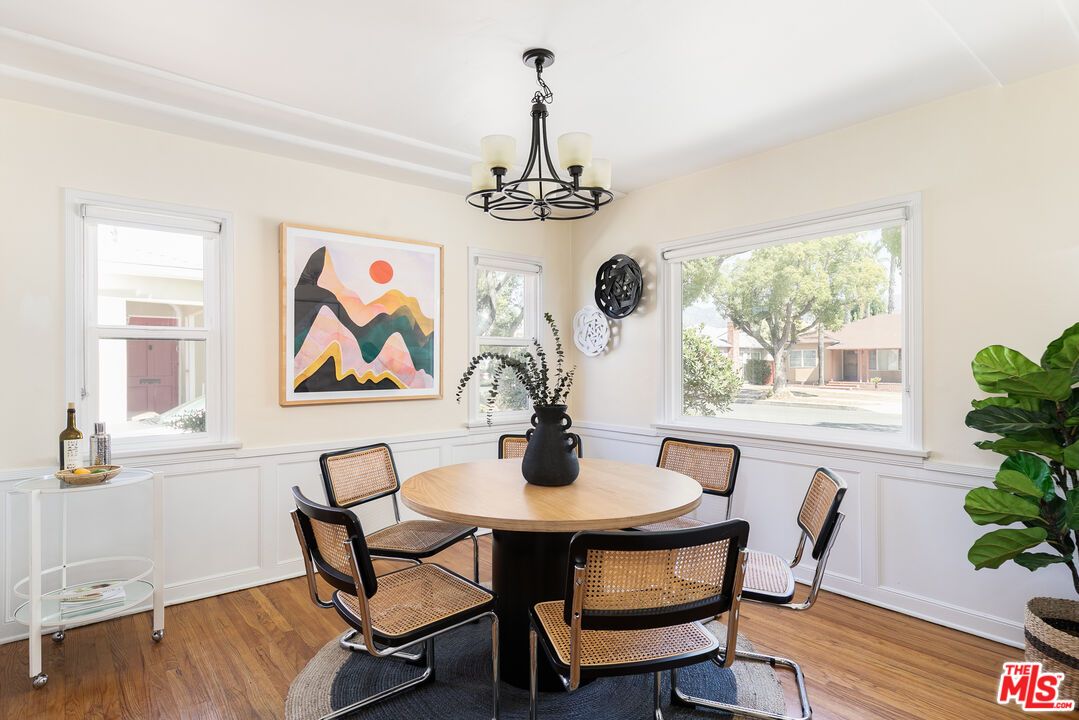 Chandelier, Dining room, Interior, Wood Texture Flooring