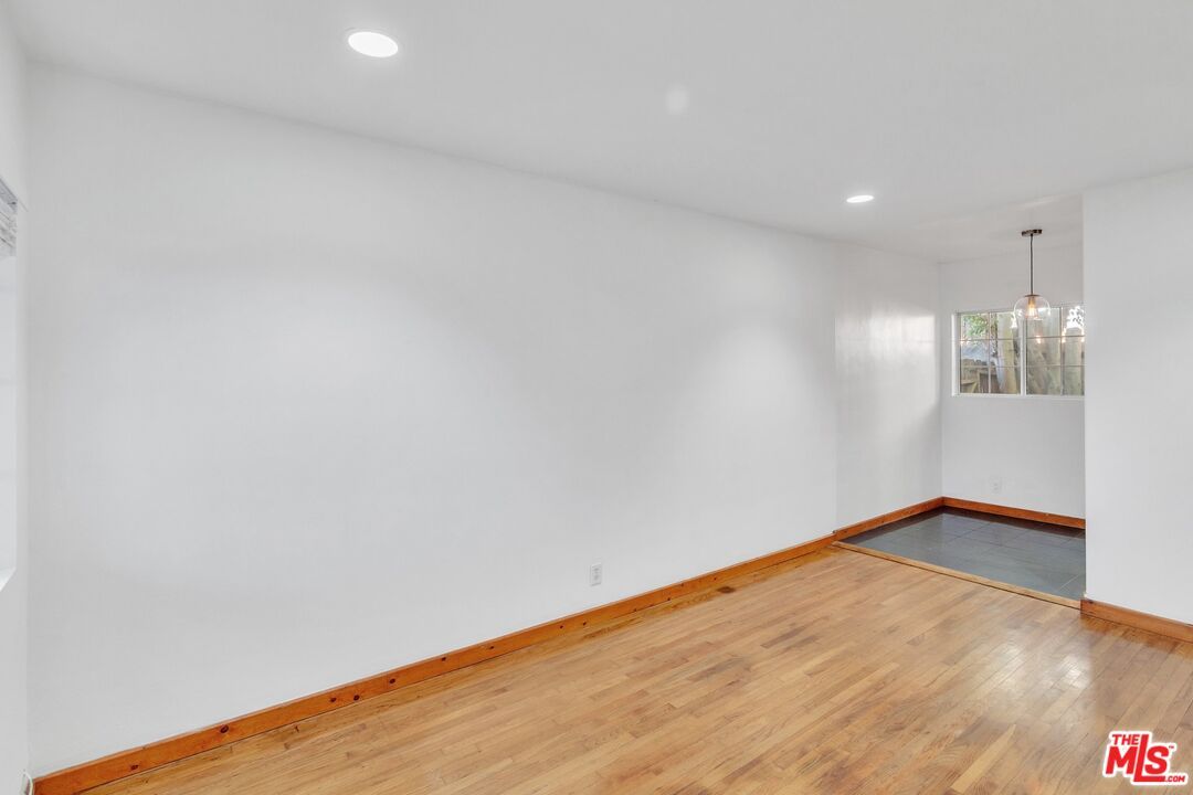 Empty room, Interior, Pendant Lights, Recessed Lighting, Wood Texture Flooring