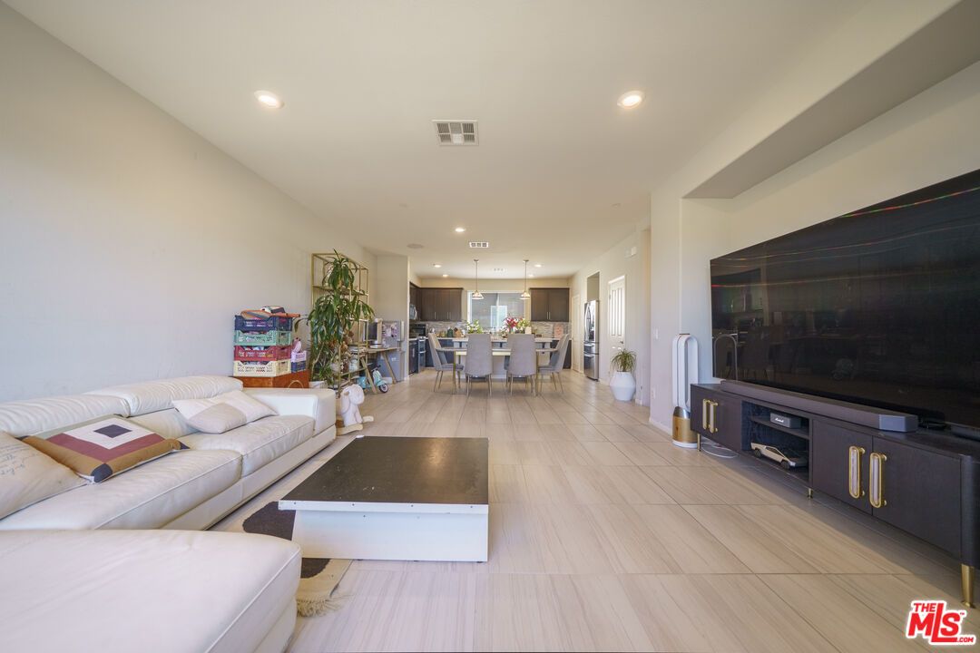 Dining room, Interior, Kitchen, Living room, Pendant Lights, Recessed Lighting