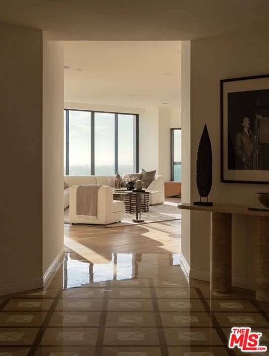 Interior, Living room, Recessed Lighting, Water