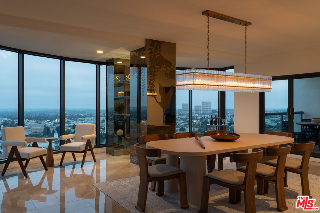 Chandelier, Dining room, Interior, Pendant Lights, Recessed Lighting