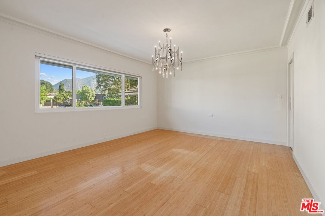 Chandelier, Empty room, Interior, Pendant Lights, Wood Texture Flooring