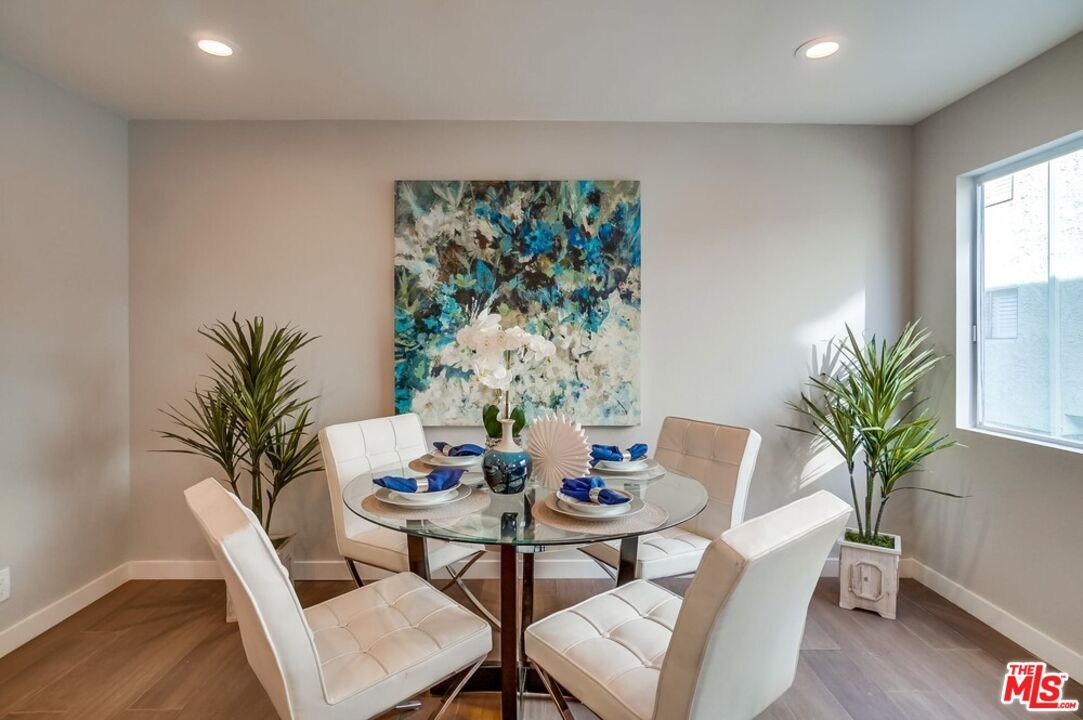 Dining room, Interior, Recessed Lighting, Wood Texture Flooring