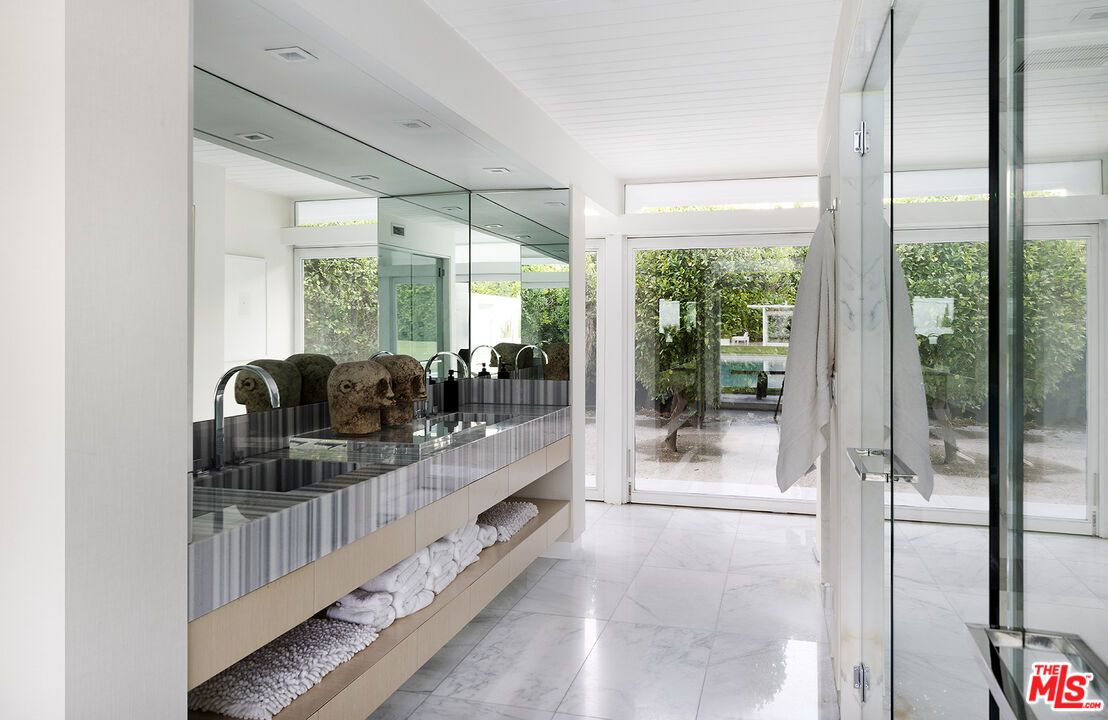 Interior, Marble, Recessed Lighting