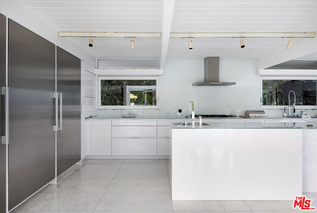 Interior, Kitchen, Marble, Stainless Steel Appliances