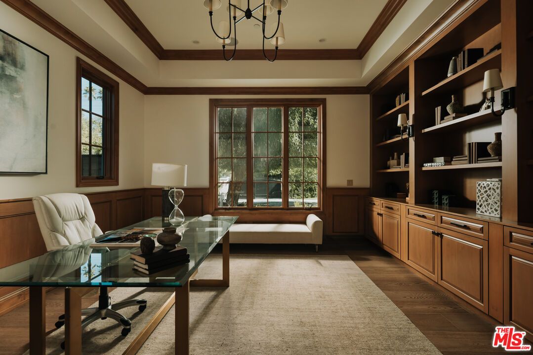 Chandelier, Home Office, Interior, Recessed Lighting, Wood Texture Flooring