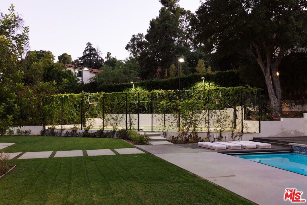 Backyard, Exterior, Pool