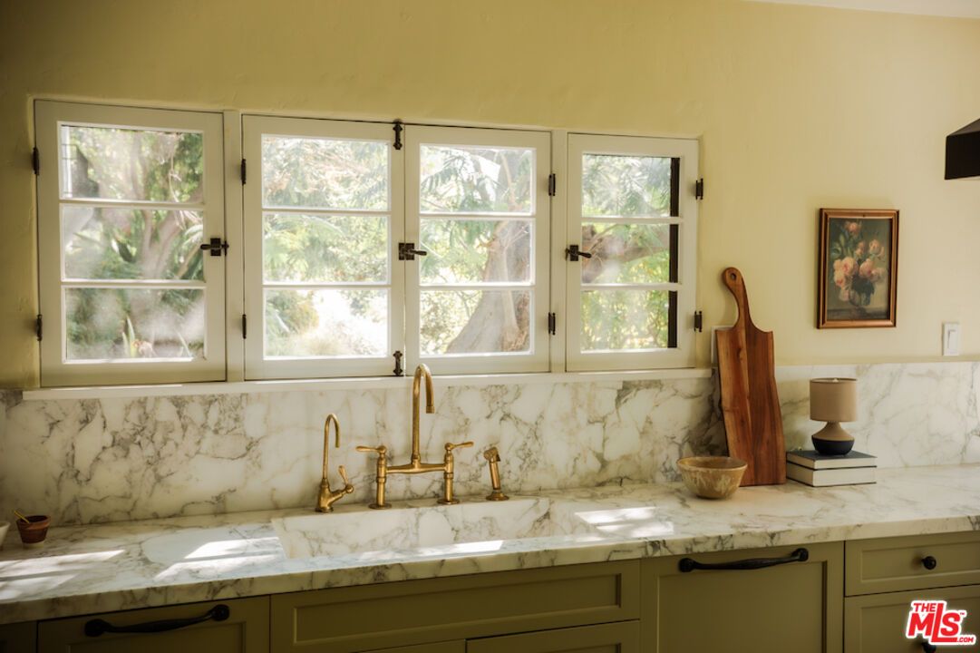 Bathroom, Interior, Marble Walls