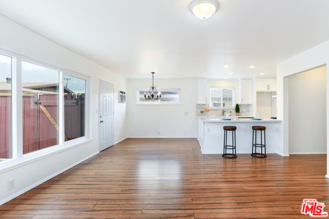 Chandelier, Interior, Kitchen, Recessed Lighting, Wood Texture Flooring