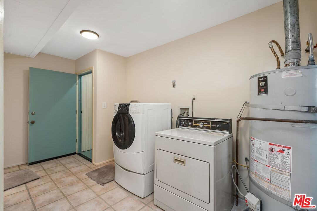Interior, Utility Closets, Washer