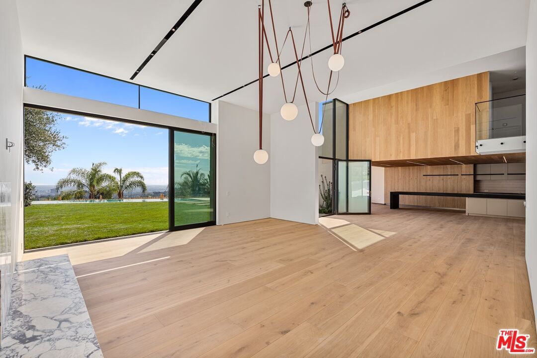 Empty room, Interior, Pendant Lights, Wood Texture Flooring
