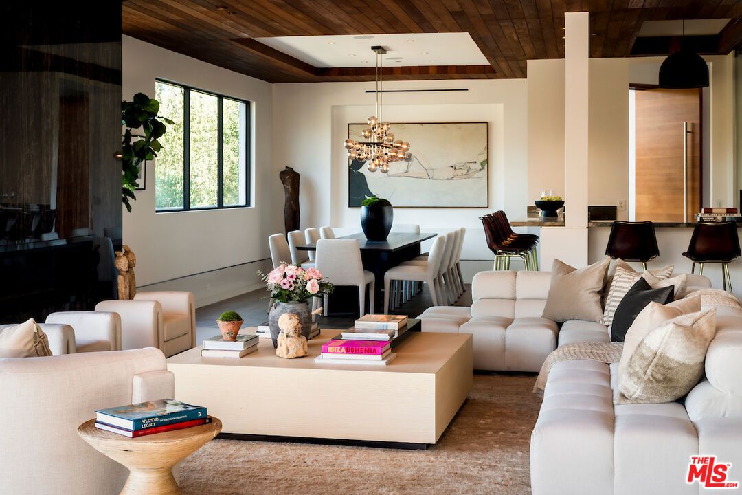 Dining room, Interior, Living room, Pendant Lights, Wooden Ceilings