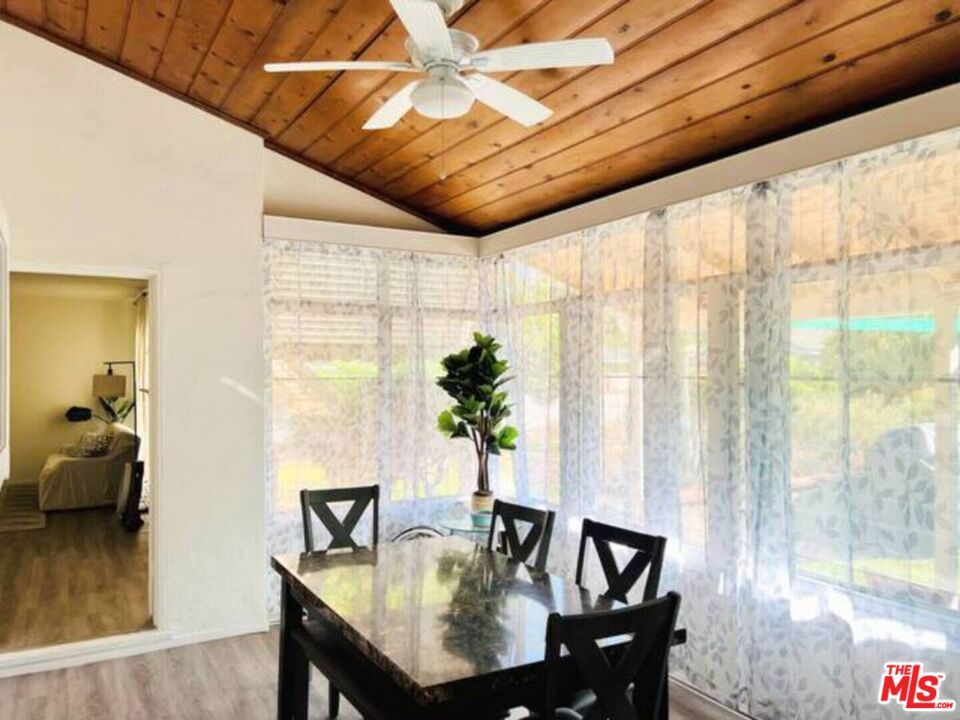 Bedroom, Dining room, Interior, Recessed Lighting, Wooden Ceilings, Wood Texture Flooring