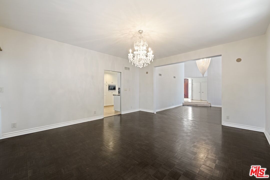 Chandelier, Empty room, Interior, Wood Texture Flooring
