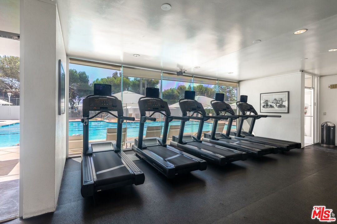 Fitness Equipment, Gym, Interior, Recessed Lighting