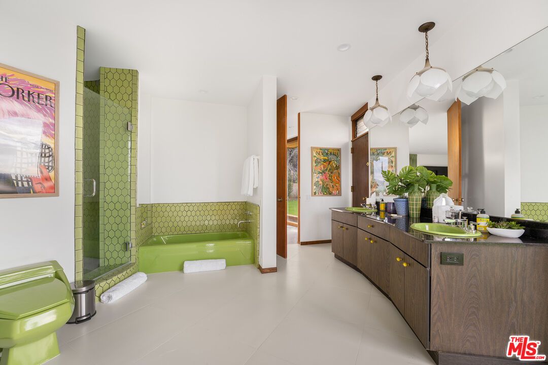 Bathroom, Glass Shower, Interior, Pendant Lights