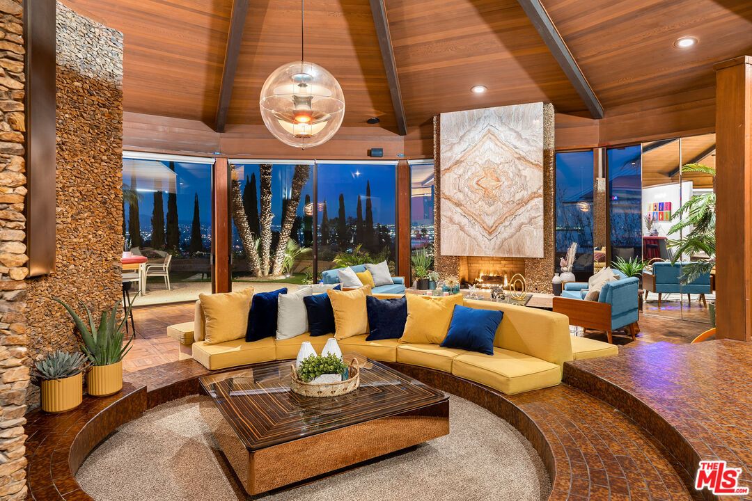 Fireplace, Interior, Living room, Pendant Lights, Recessed Lighting, Stone Walls, Wooden Beams, Wooden Ceilings