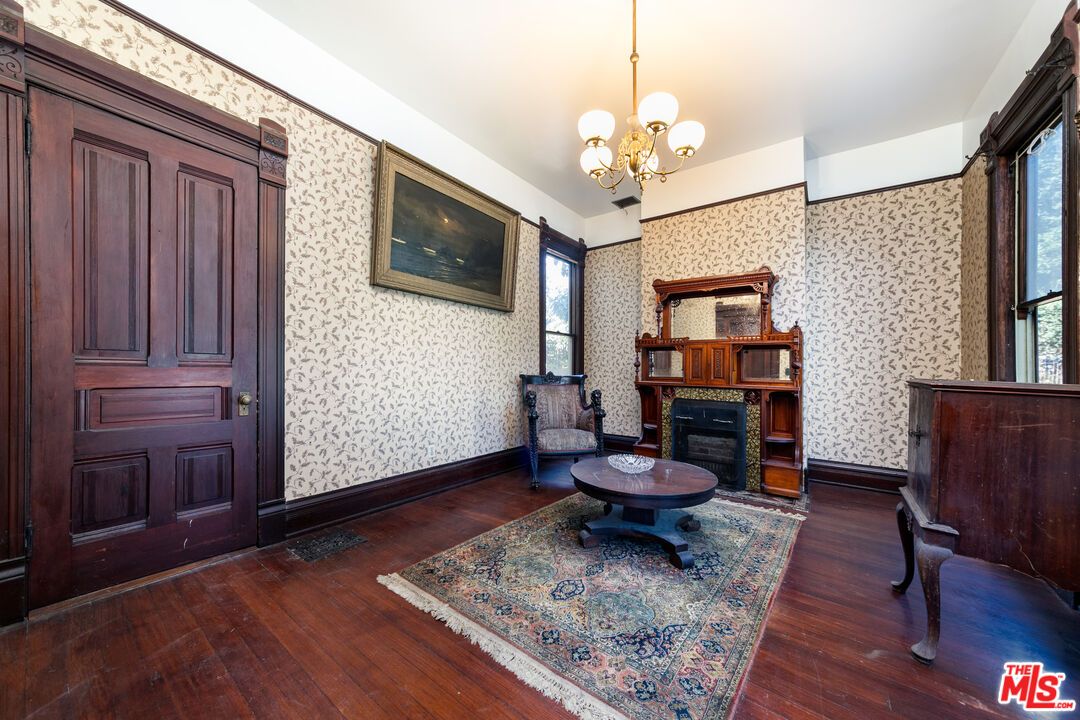 Chandelier, Fireplace, Interior, Wood Texture Flooring