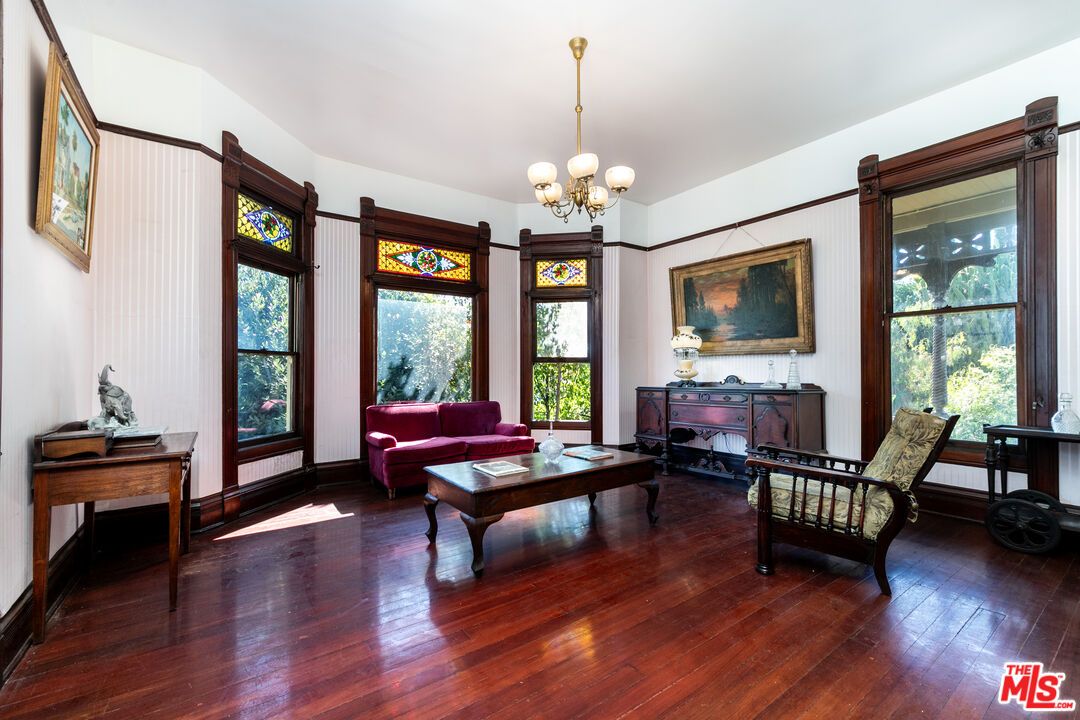 Chandelier, Interior, Living room, Wood Texture Flooring