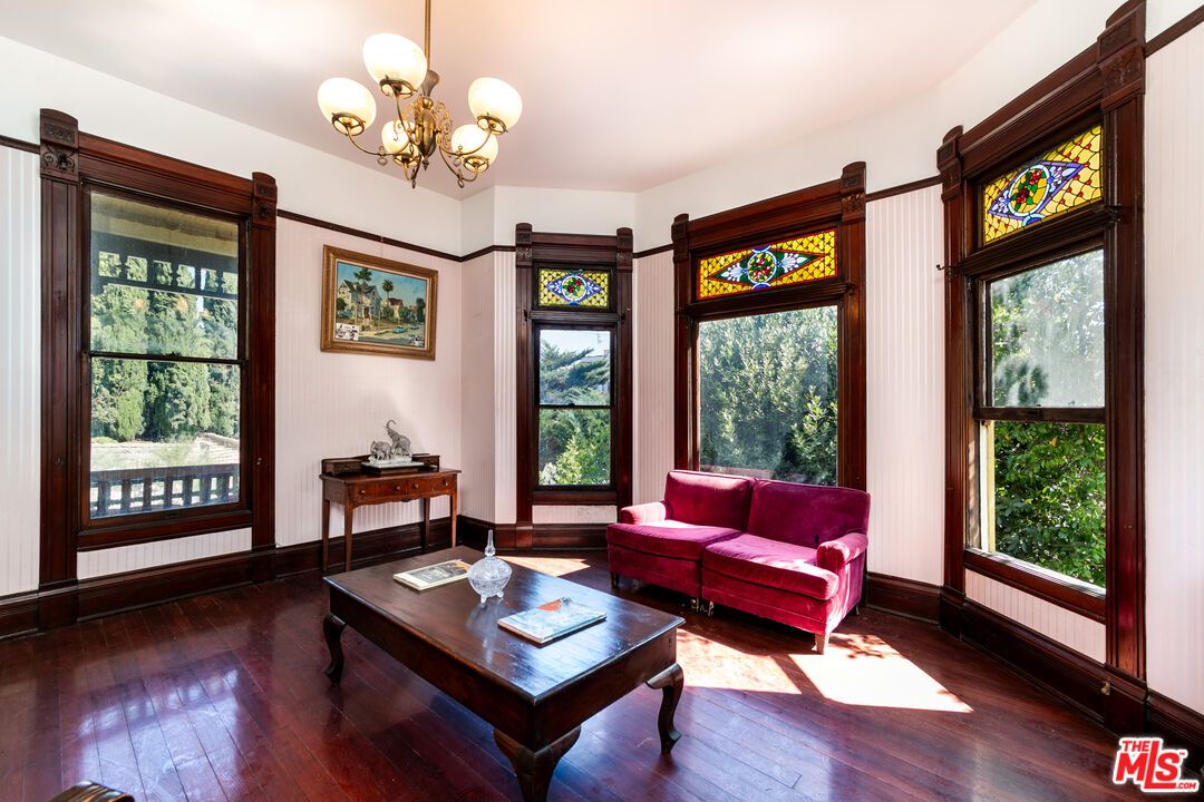 Chandelier, Interior, Living room, Wood Texture Flooring