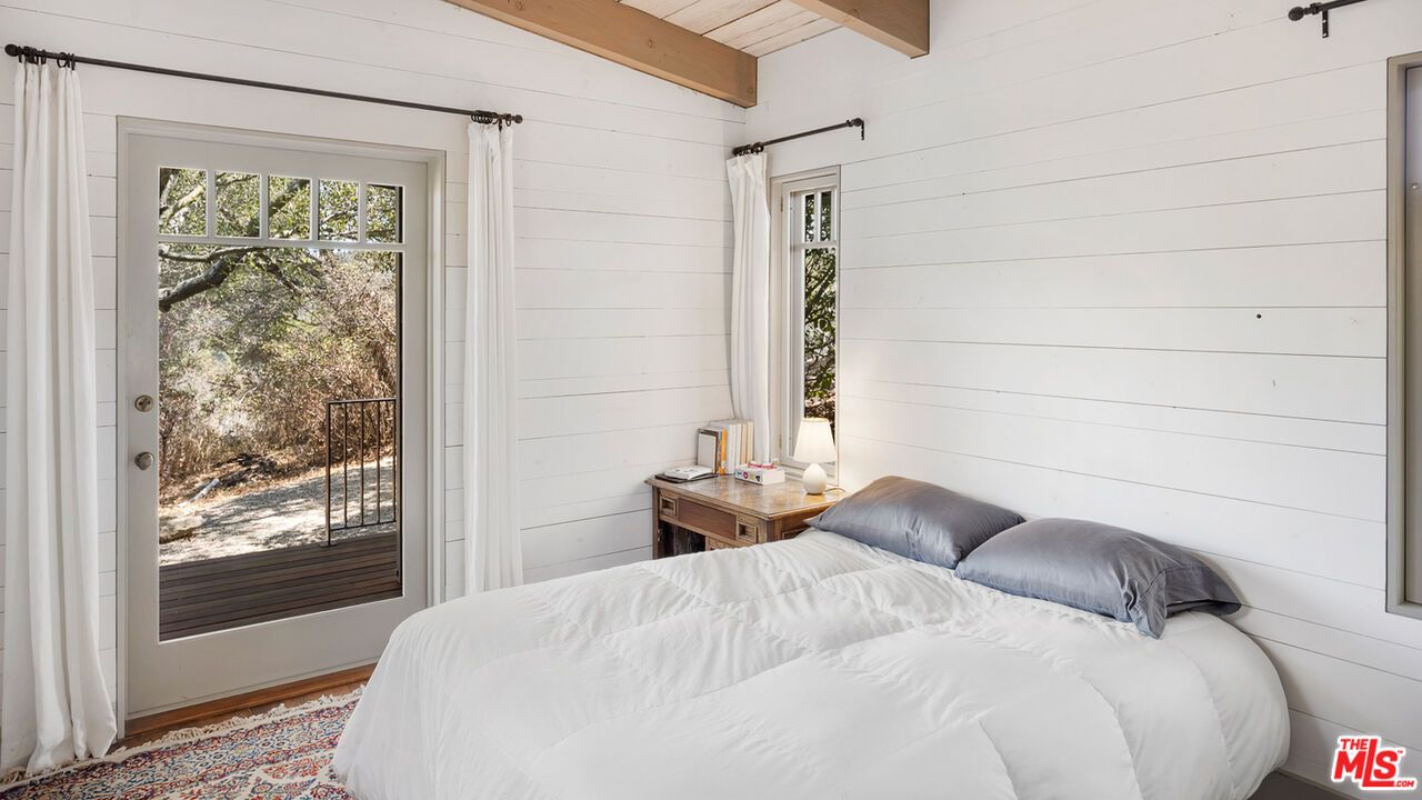 Bedroom, Interior, Wooden Beams