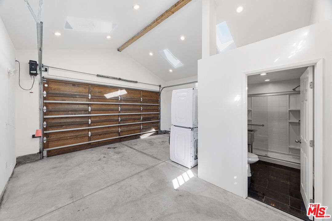 Bathroom, Interior, Recessed Lighting, Wooden Beams, Wooden Walls