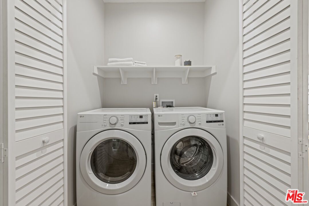 Interior, Utility Closets, Washer