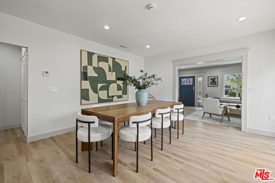 Dining room, Interior, Living room, Recessed Lighting, Wood Texture Flooring