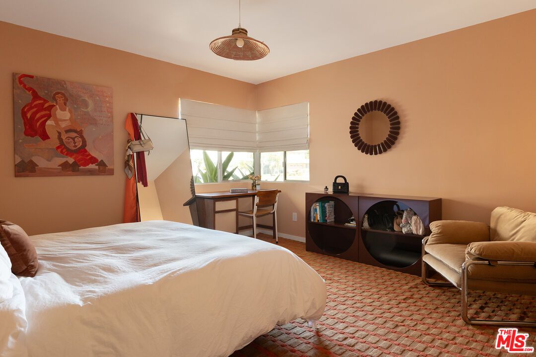 Bedroom, Interior, Pendant Lights