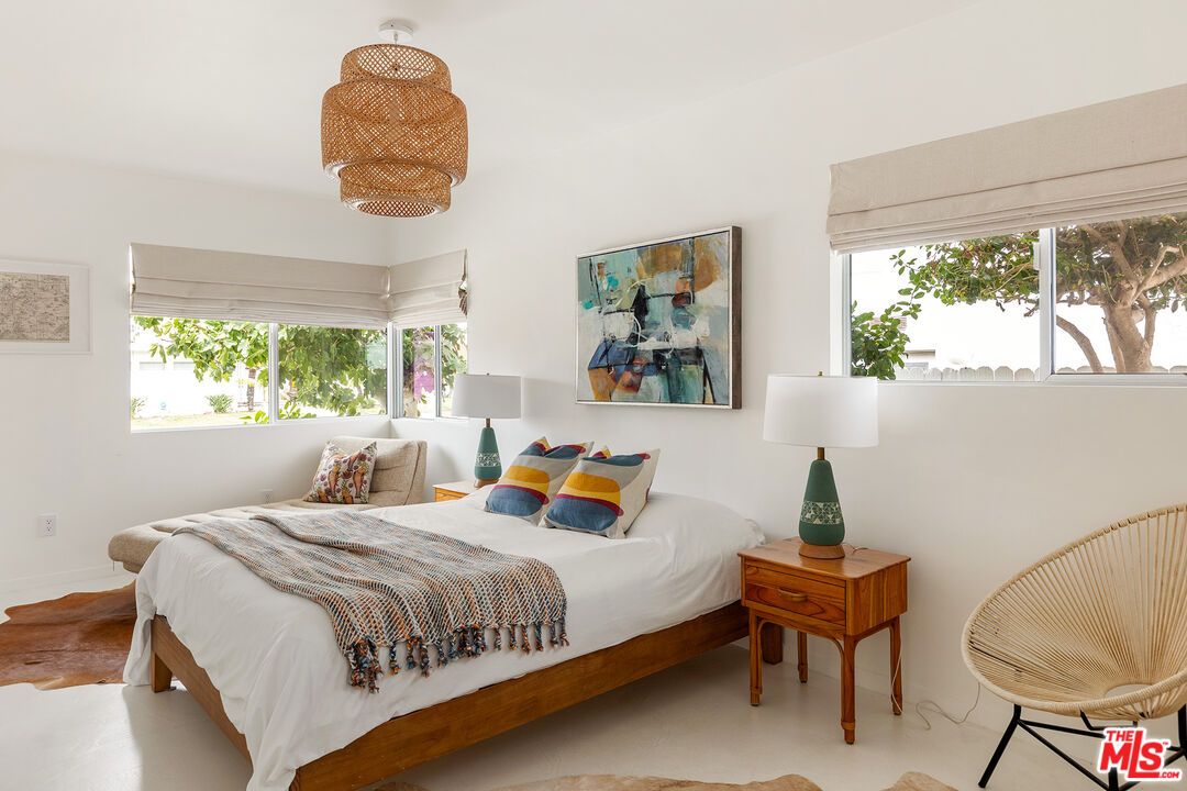 Bedroom, Chandelier, Interior