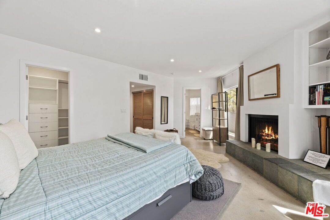 Bedroom, Fireplace, Interior, Recessed Lighting
