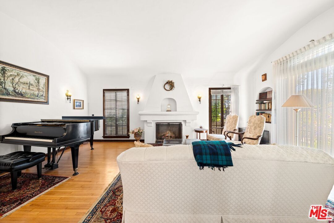 Fireplace, Interior, Living room, Piano, Wood Texture Flooring