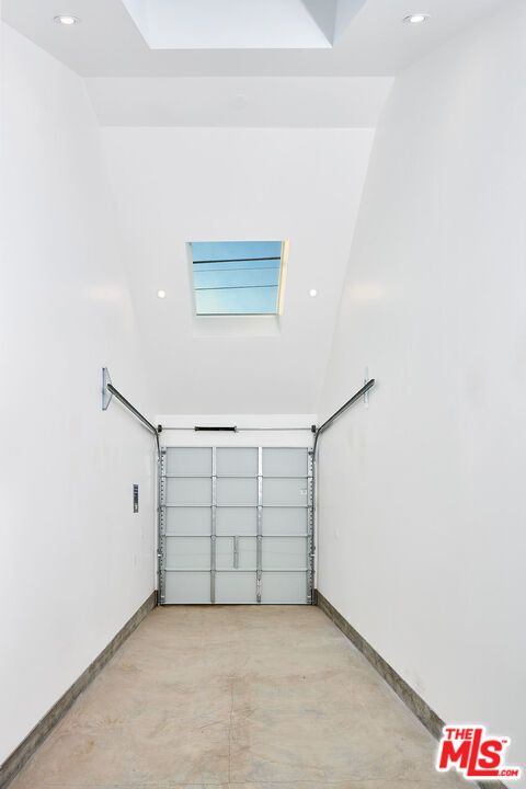 Garage, Interior, Recessed Lighting