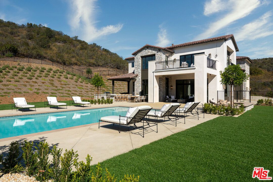 Backyard, Exterior, Pool