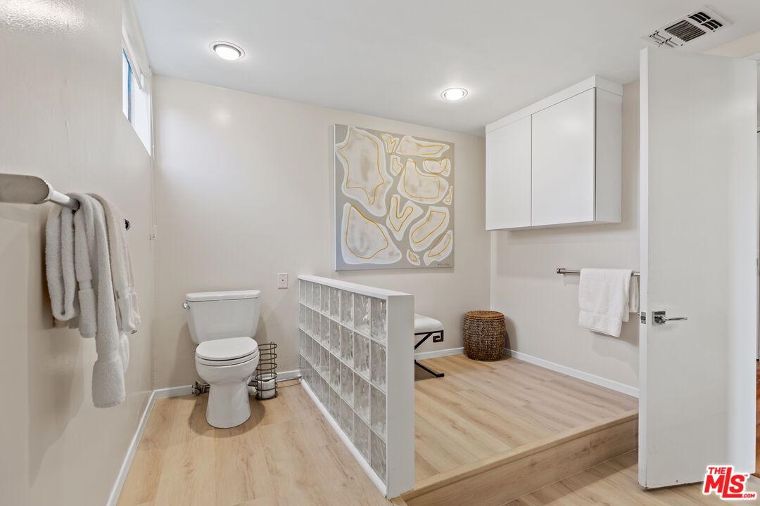 Bathroom, Interior, Recessed Lighting, Wood Texture Flooring