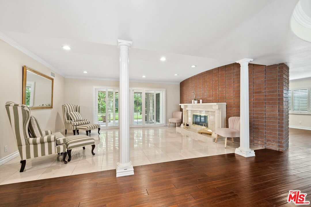 Fireplace, Interior, Recessed Lighting, Wood Texture Flooring
