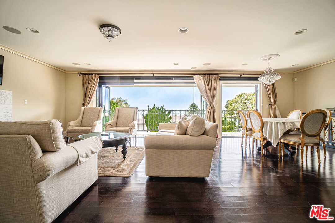 Chandelier, Dining room, Interior, Living room, Recessed Lighting, Wood Texture Flooring