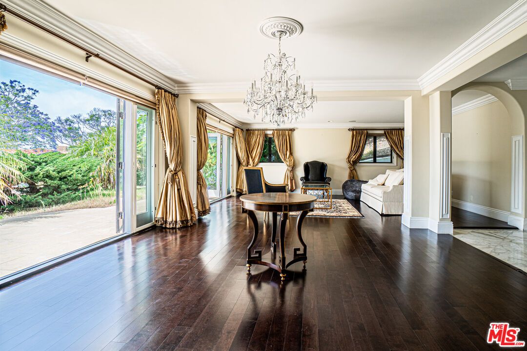 Chandelier, Interior, Living room, Wood Texture Flooring