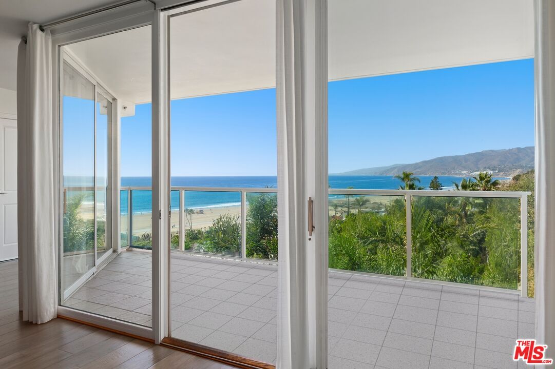 Water, Interior, Other